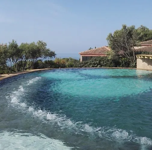 פארק נופש Cantu Di Mare אולמטו