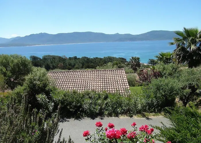 Vakantiepark Cantu Di Mare 4*